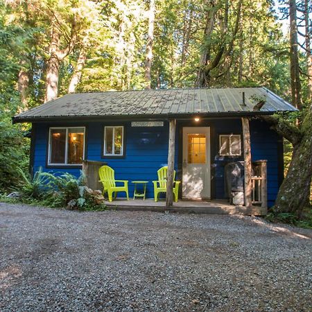 Surfs Inn Rainforest Cottages Ucluelet Ngoại thất bức ảnh