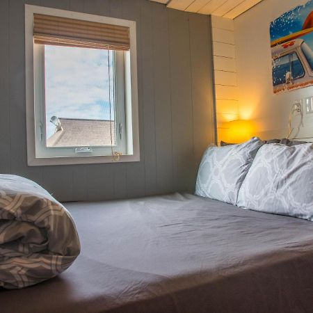 Surfs Inn Rainforest Cottages Ucluelet Ngoại thất bức ảnh