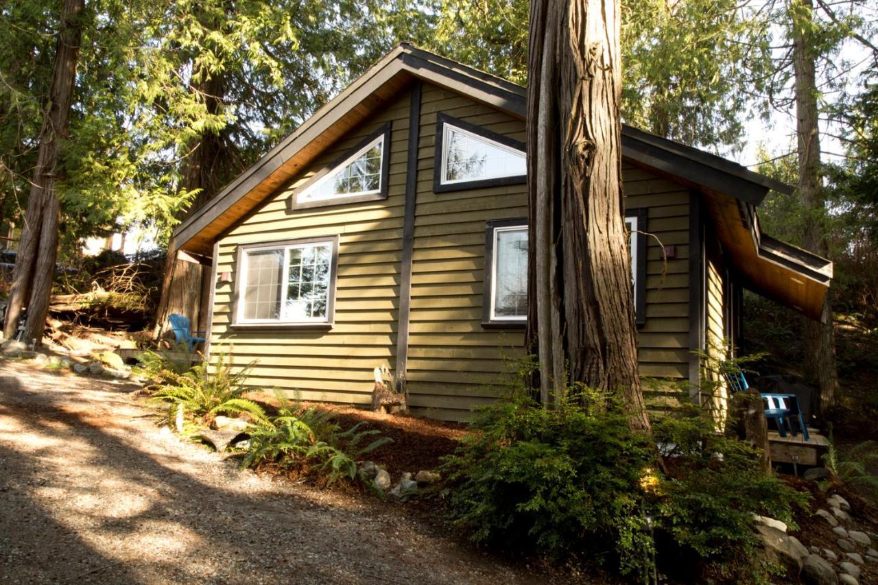 Surfs Inn Rainforest Cottages Ucluelet Ngoại thất bức ảnh